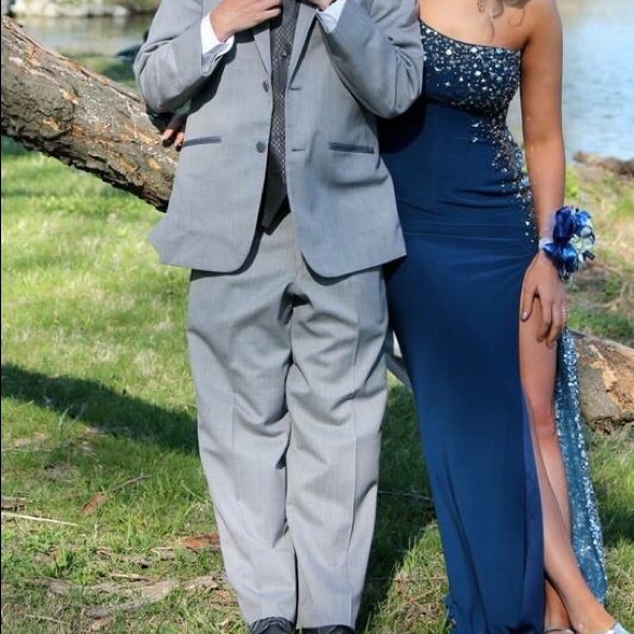 Prom Dress - Picture 6 of 6